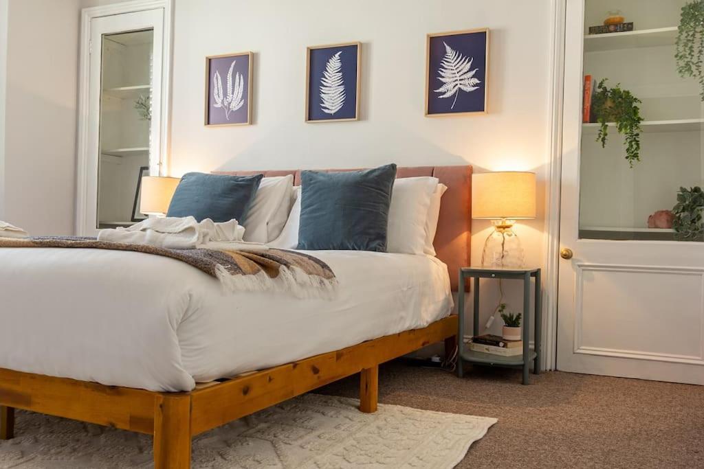 Regency Grade II Listed Townhouse By Centre And Beach Hove Exteriér fotografie