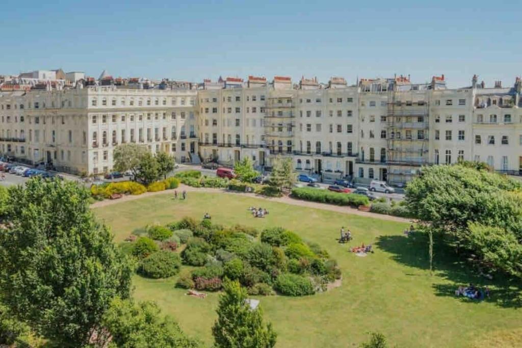 Regency Grade II Listed Townhouse By Centre And Beach Hove Exteriér fotografie