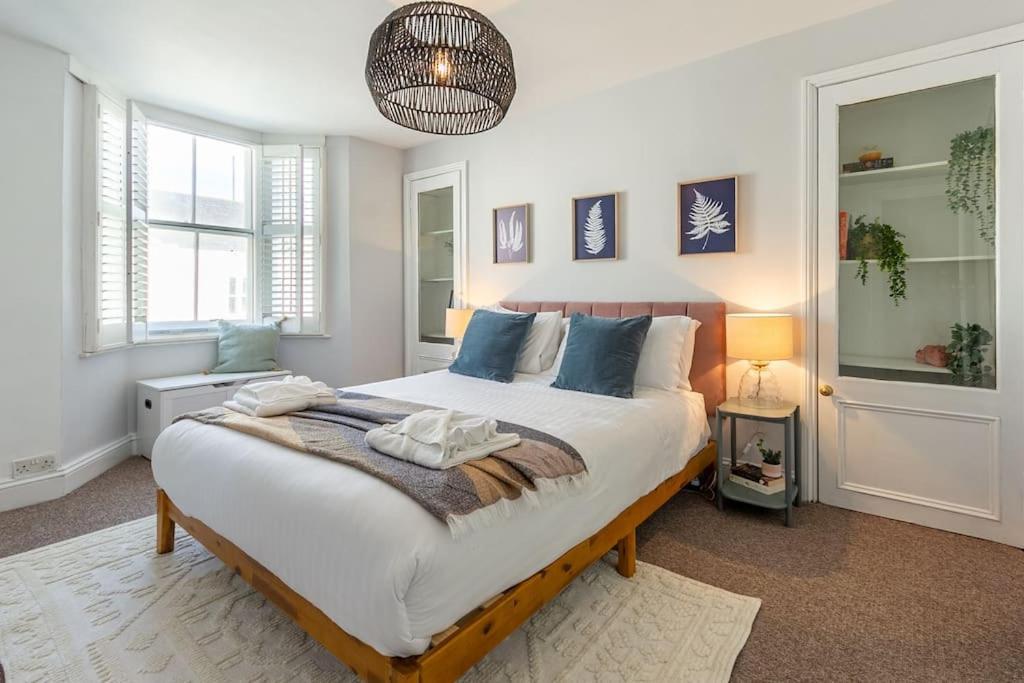 Regency Grade II Listed Townhouse By Centre And Beach Hove Exteriér fotografie