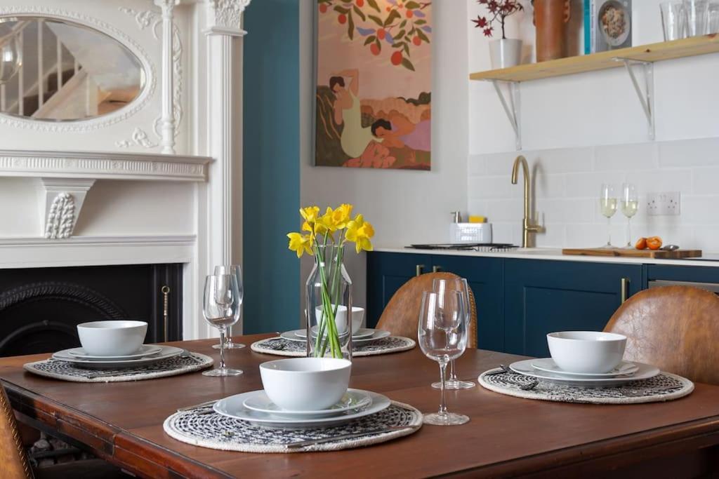 Regency Grade II Listed Townhouse By Centre And Beach Hove Exteriér fotografie